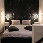 Urban Central Suites